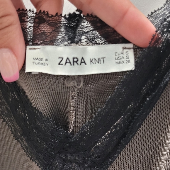 Too - Picture 2 of 2